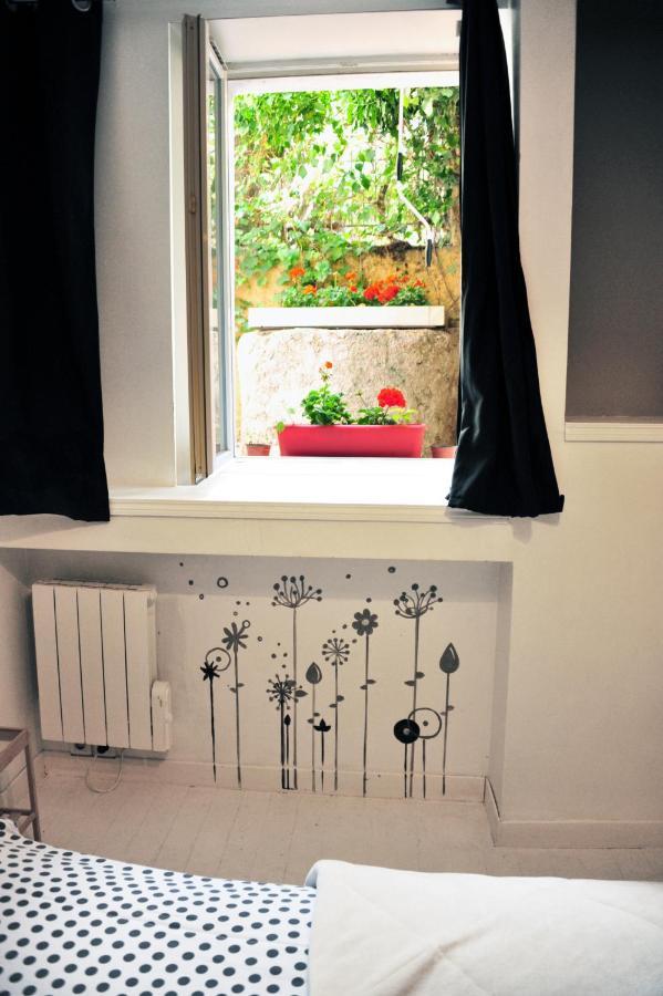 Appartement T2 Sur Place Tranquille Avec Camera Metz Exterior photo